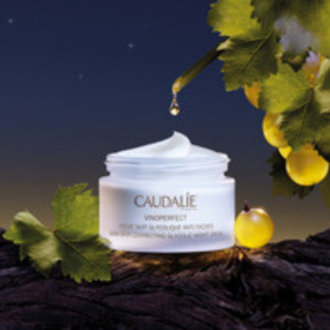 Caudalie Vinoperfect 