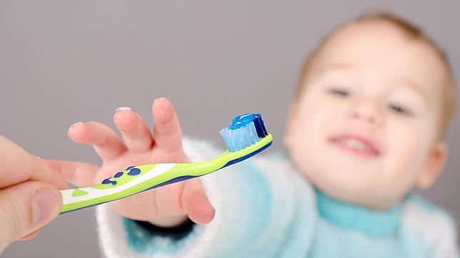 Primer cepillo de dientes de tu hijo