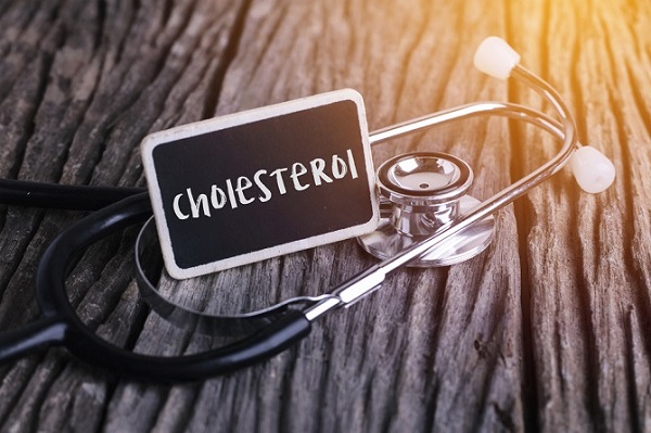 ¿Cómo controlar el colesterol en la menopausia?
