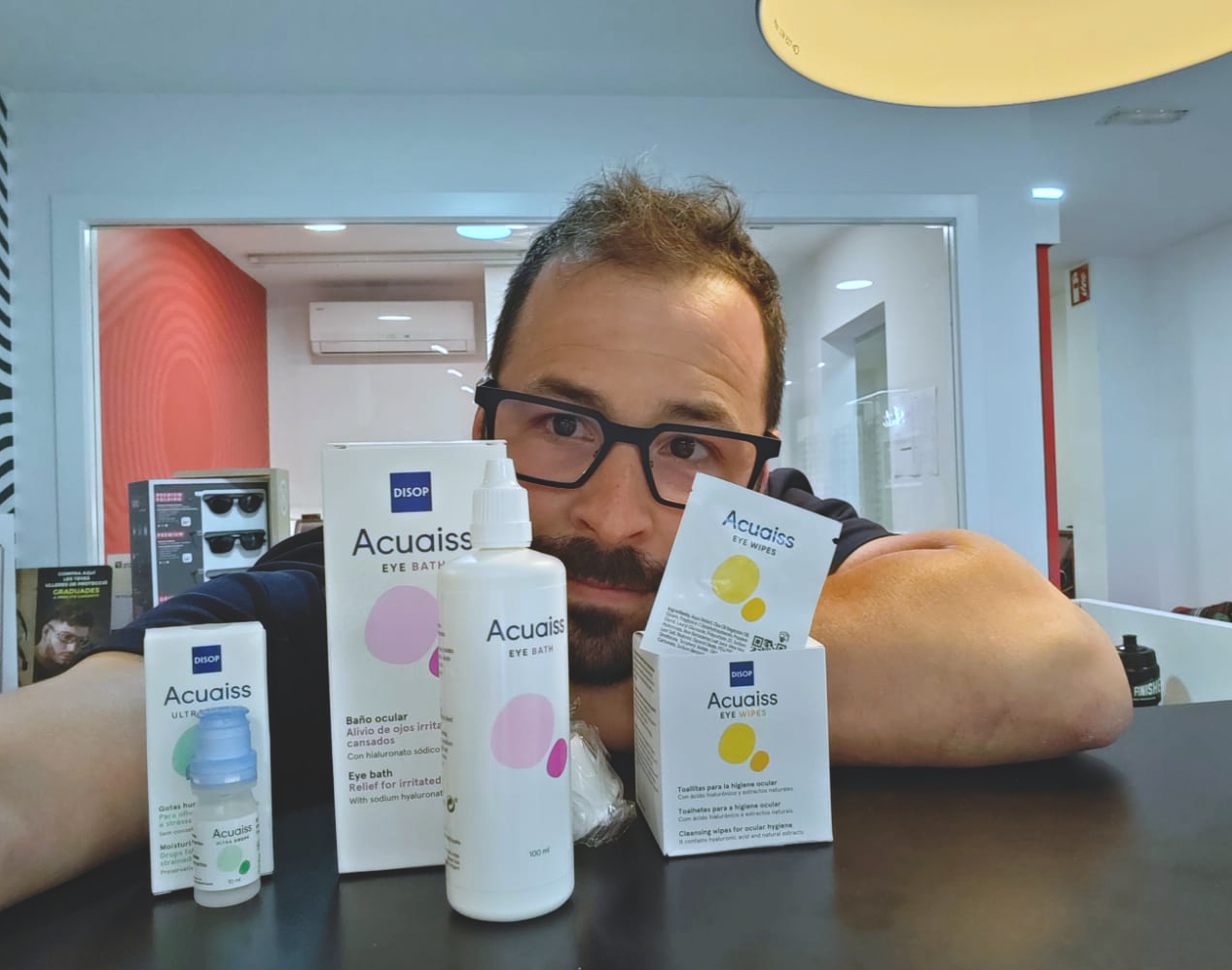 Elimina els símptomes de l'al·lèrgia ocular en 3 passos