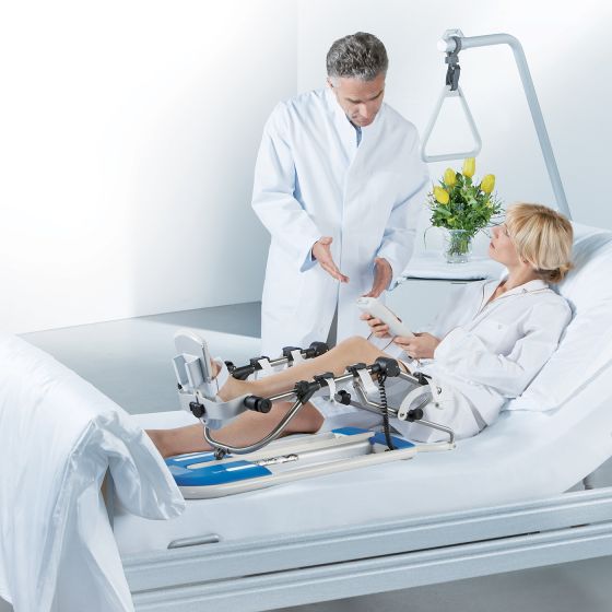 Artromot K1: El equipo de movilización pasiva de rodilla ideal después de una prótesis total de rodilla