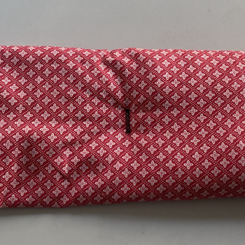 Saquitos t&eacute;rmicos Phiu Phiu 33x15 cm estampado cruz rojo